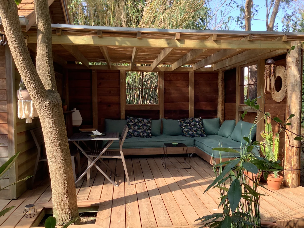 Terrasse de la cabane